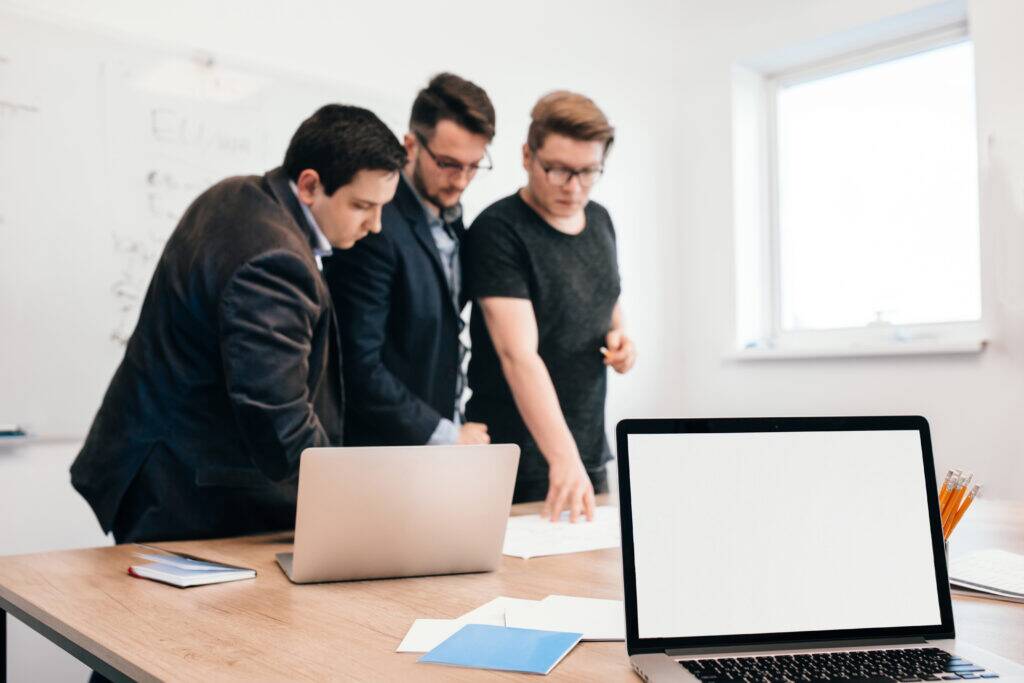 Remote ReactJS Team discussing project